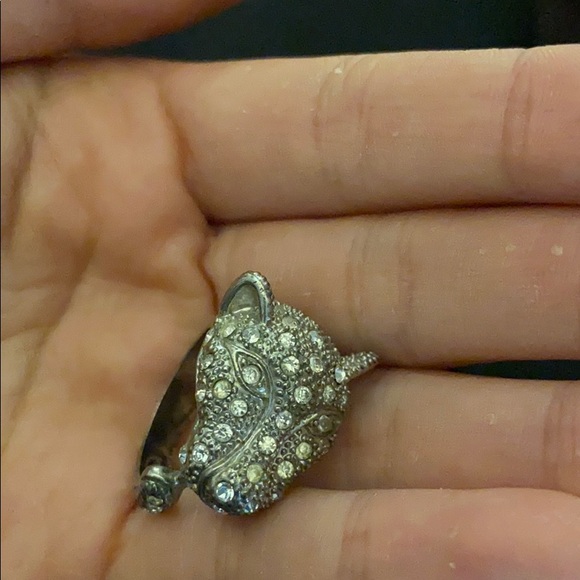 BCBG CAT PUMA RING - Picture 5 of 5